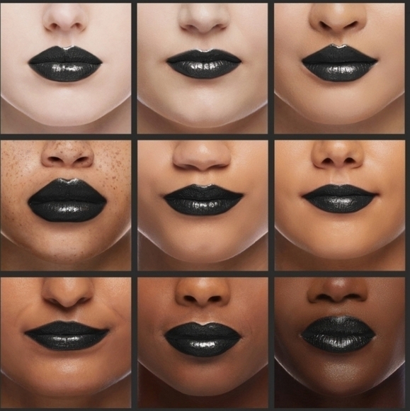 3 FOR $10 MIX OR MATCH 🔥Covergirl Exhibitionist metallic lipstick Shade 555 - Picture 1 of 10